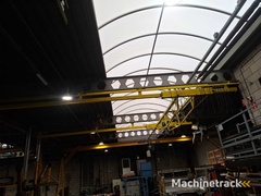 muyen---bovenloophalkraan