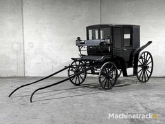 koets-berline-klassieke-paardenkoets