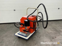 alfra-aps120-met-hydraulische-pomp-ponsmachine