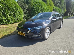 2021-skoda-octavia-combi-1.0-passenger-car