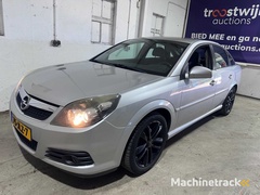 opel---vectra-gts---1.8-16v-business---75-jlz-7