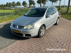 2005-volkswagen-golf-1.9-tdi-passenger-car