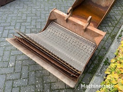 2005-vematec-pb-4-00-schuttbehalter-mit-siebrost-cw10