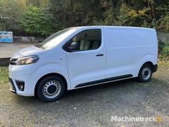 toyota-proace-nutzfahrzeug