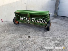 amazon---d7-30---precision-seeder