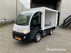 mega---m10---verschiedene-interne-transportmittel---2017