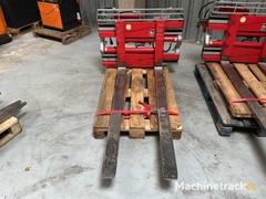 durwen---fem-2-pgk-15-s---zubehor-fur-gabelstapler---2019