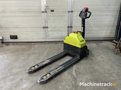 clark---wp15---electric-pallet-trucks---2017