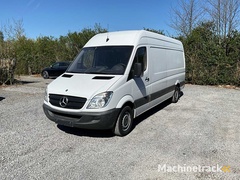 2007-mercedes-benz-sprinter-passenger-car