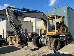 akerman-h5m-bandenkraan-banden-graafmachine