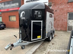 cheval-liberte-veeaanhangwagen