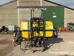 delvano-delvano-gedragen-spuit