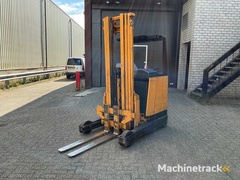 jungheinrich---etv-a-13.5-ge---reach-forklift---1993