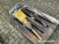 2021-epirok-sb-102-hydraulic-hammer