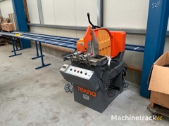 tekna-crosscut-circular-saw-achine-with-on-discharge-roller-conveyor
