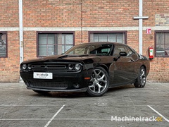 dodge-challenger-sxt-plus-3.6-v6-305pk-2015