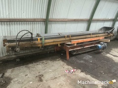 hydraulic-and-magnetic-conveyor-belt