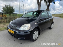 toyota-yaris-1.0-vvt-i-8-tgd-73