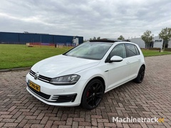volkswagen-golf-1.4-tsi-highline-,-k-590-bk
