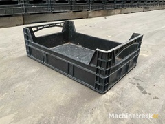 ringo-plast-595x395x190-spike-box-crate-720x