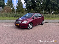 mercedes-benz-b160-blueefficiency-business-74-ppv-5