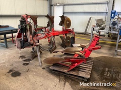 kverneland-model.-l-3-4-schaar-wentelploeg