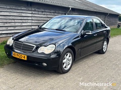 mercedes-benz---c-klasse---200-cdi-classic---pkw---2004