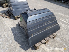 grabenraumloffel-1200mm---gb6-s45-300-liter