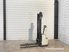 atlet---2012---ps125tv359---stapelaar