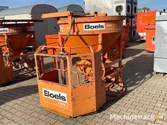 2017-eichinger-1016h.12-betonwurfel