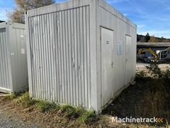 2010-kifa-16-mannschaftscontainer