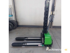 freutek---hyd0002---zelfladende-pallettruck-nooit-gebruikt