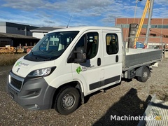 2016-peugeot-2.2-hdi-335-boxer-bestelwagen-met-dubbele-cabine-en-laadbrug