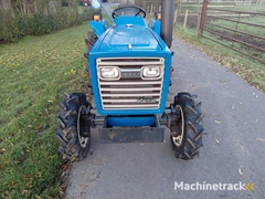 iseki-tl2100-mini-tractor