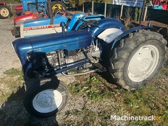 1959-fordson-oldtimer-tractor
