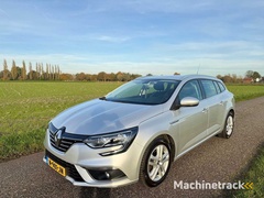 renault---2019---megane-kombi---1.3-tce-limited---n-981-jn