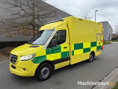 mercedes---2020---sprinter-ambulance---ambulance