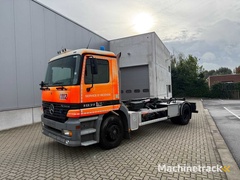 mercedes---2003---axtros-1931---feuerwehrauto