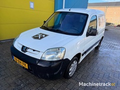 peugeot---partner---170c-1.9-d-avantage---bouwjaar-2004-18-br-pk