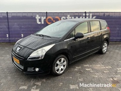2011---peugeot---5008---1.6-thp-st-7p.---personenauto