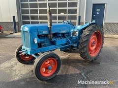 1953-fordson-major-tweewielaangedreven-landbouwtractor