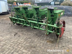 hassia-mechanical-planter