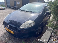 fiat---grande-punto---1.3-m-jet-aktuell---55-nst-7