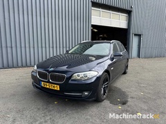 bmw---5er-touring---520i-high-executive---pkw---2011
