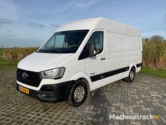 2015-hyundai-h350-nutzfahrzeug
