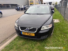 volvo-v50-1.6-d2-sport-2011-07-pns-1