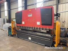 mac-wc67y-140×3600-hydraulische-kantbanken