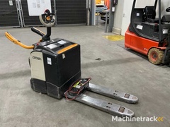 2011-crown-wt3040-elektrische-palletwagen