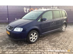 2006---volkswagen---touran---1.9-tdi-business---personenauto