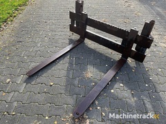 case---vorkenbord---attachment